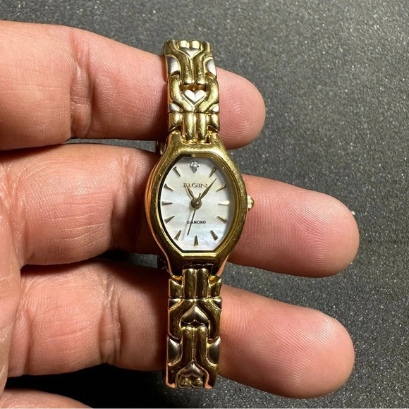 Elgin Diamond Quartz Ladies Wath Mother Of Pearl Gold Tone Reversible Strap - Picture 1 of 11